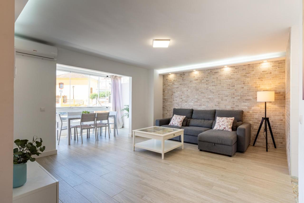Atalaya Beach By Ele Apartments رينكون ذي لا مْبيكتوري المظهر الخارجي الصورة
